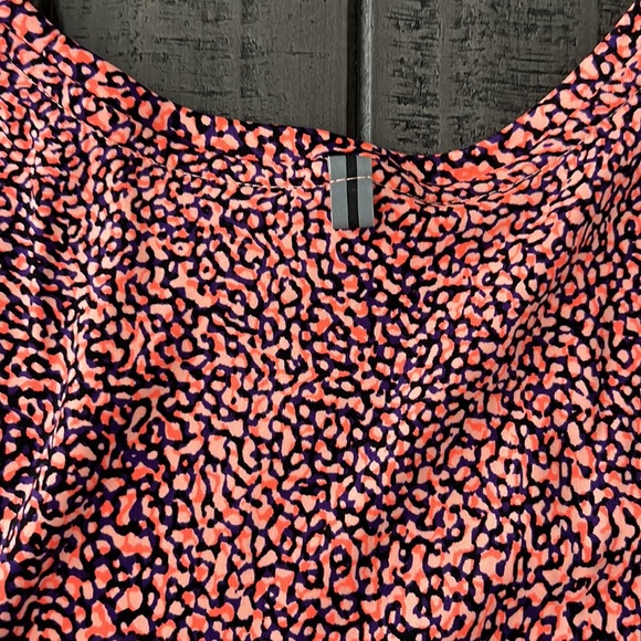 Nike reflective long sleeve dri fit running shirt - Picture 5 of 6